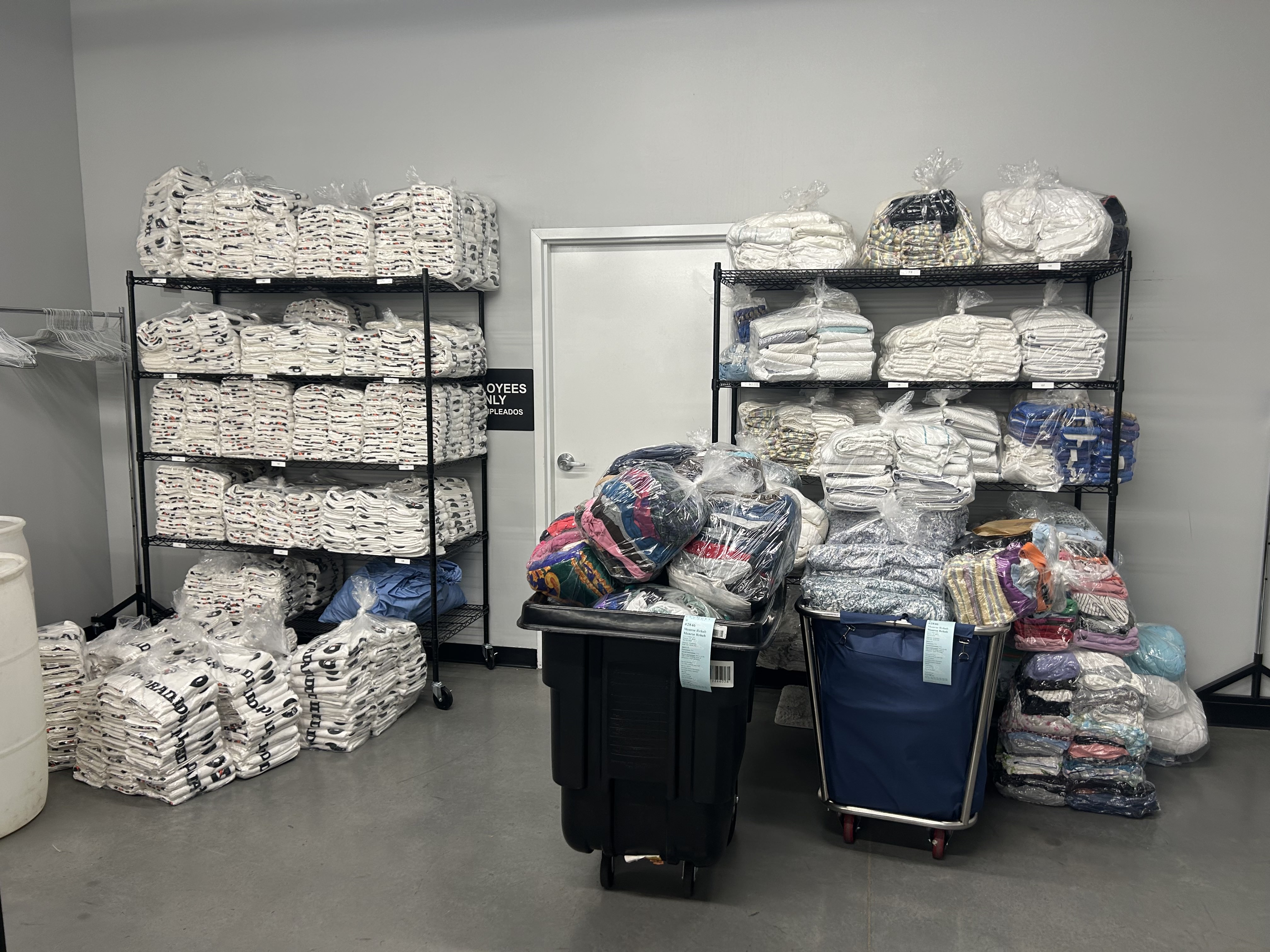 Laundry Pickup Delivery Service In Noda (2)