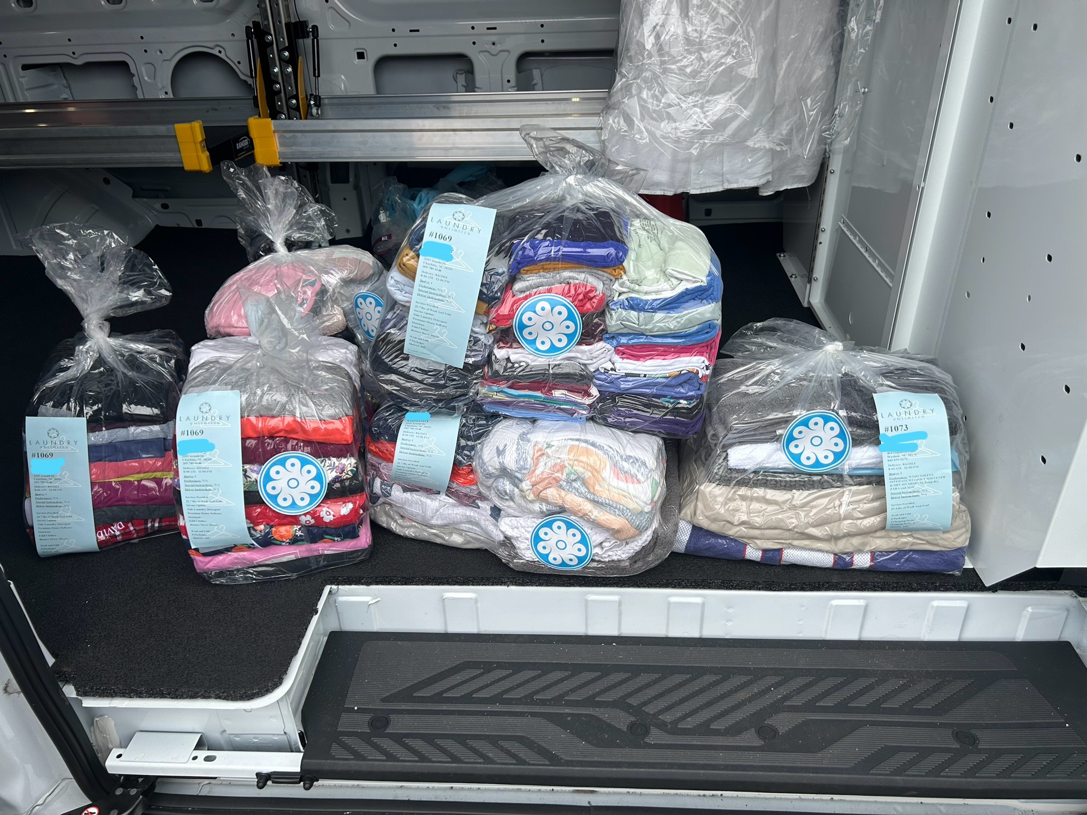 Laundry Pickup Delivery Service In Ballantyne (2)