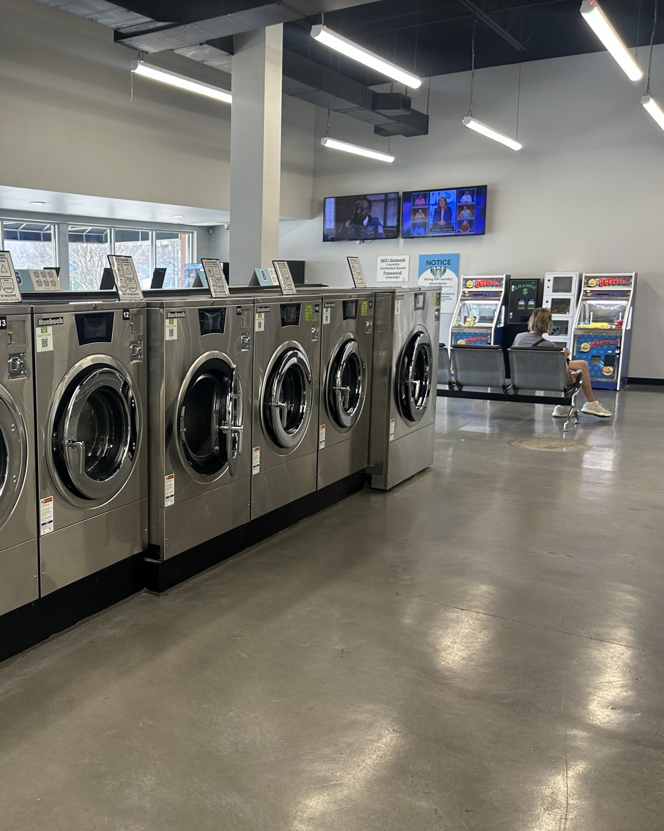 commercial laundry independence blvd