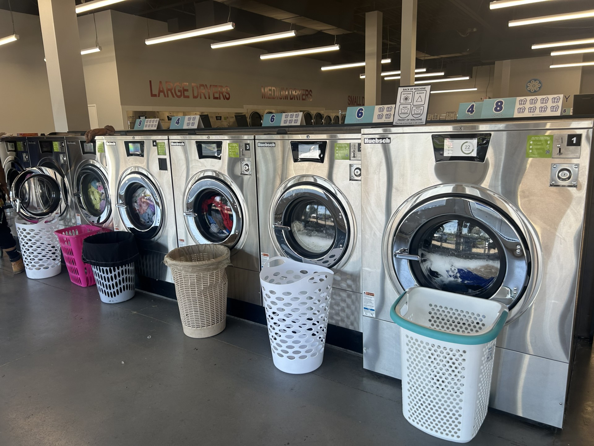 Professional laundry pickup and delivery in Piper Glen Charlotte