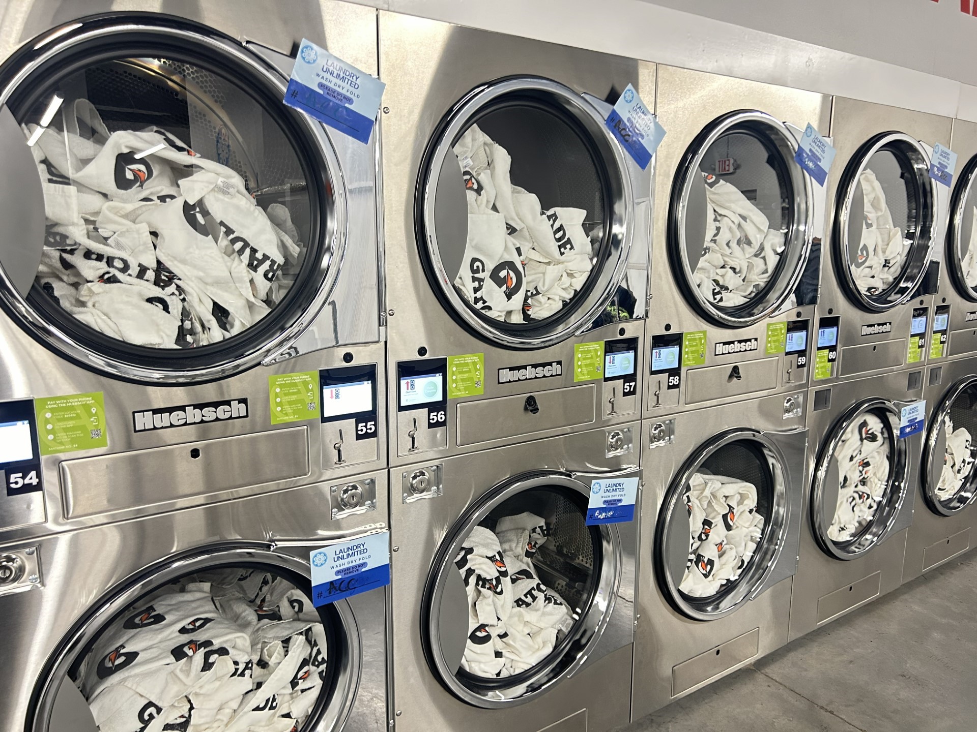 Commercial Laundry Service at Laundry Unlimited