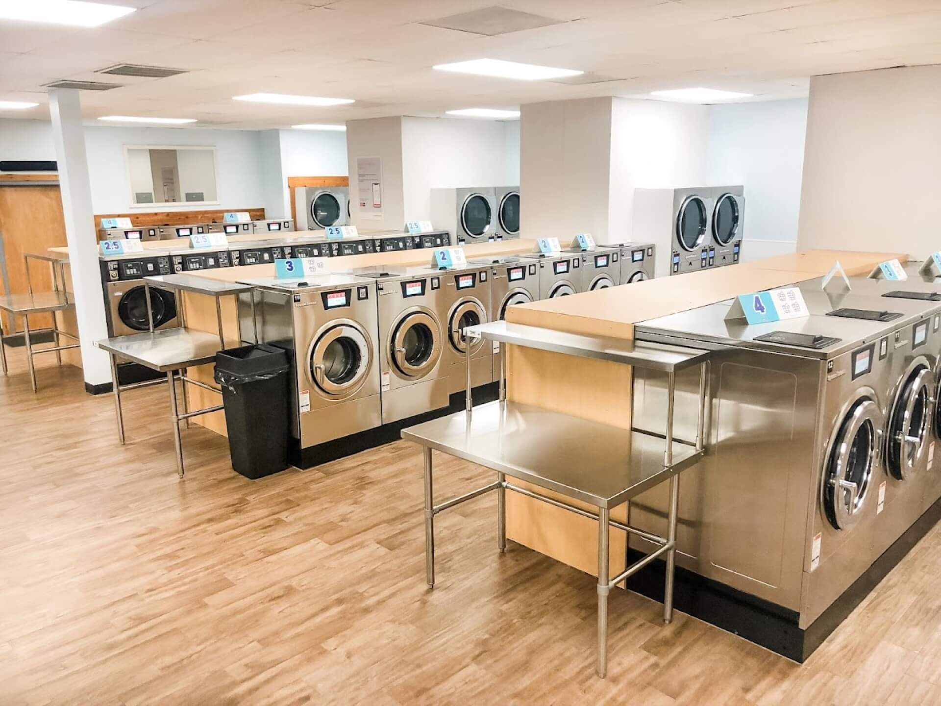 Efficient self service laundromat for big laundry days