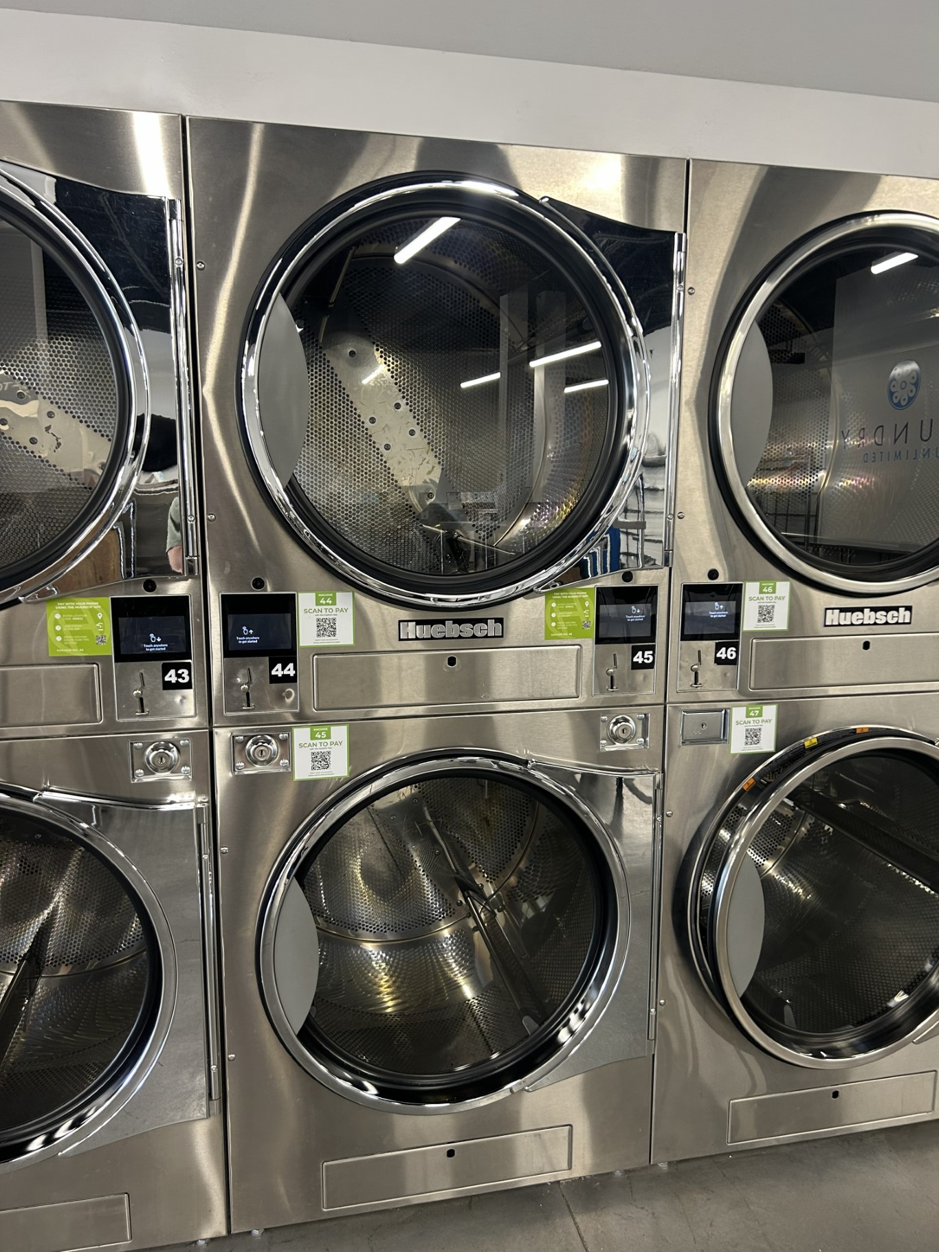 Lavandería de autoservicio cerca de Mint Hill